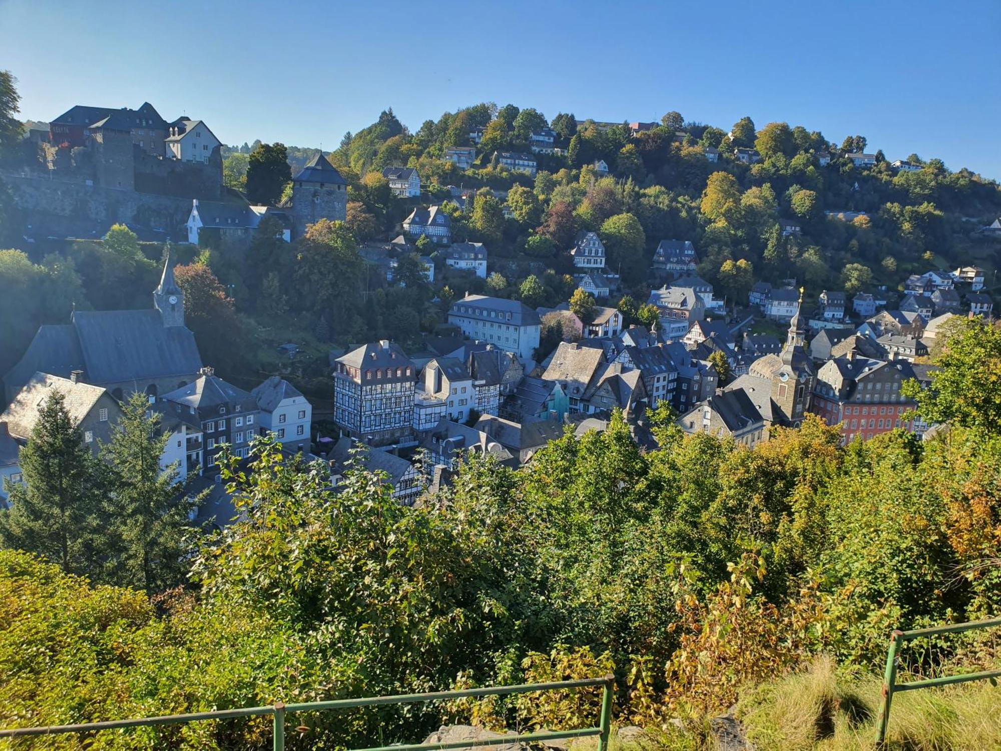 Residenz Vier Jahreszeiten Monschau Buitenkant foto