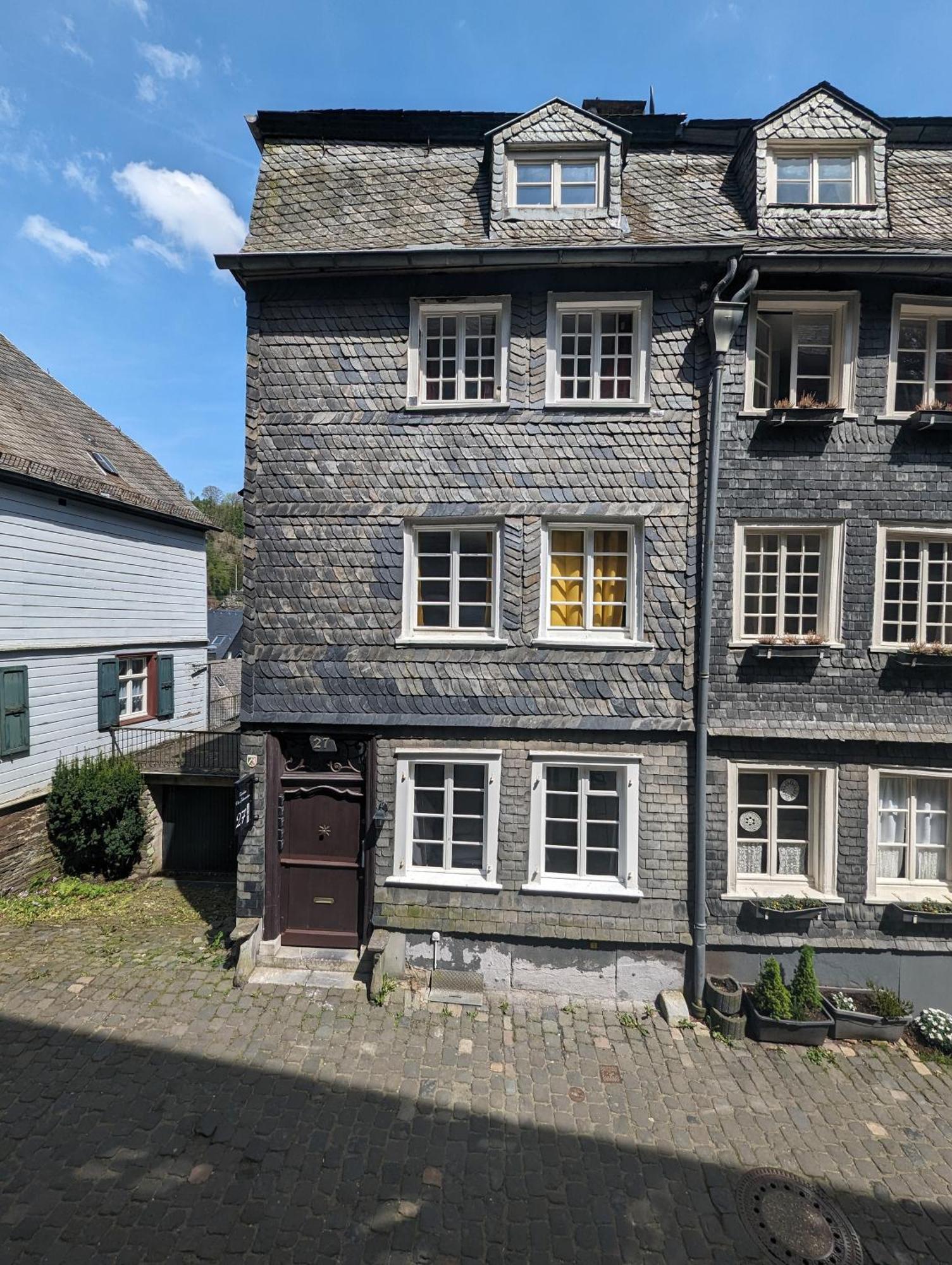 Residenz Vier Jahreszeiten Monschau Buitenkant foto