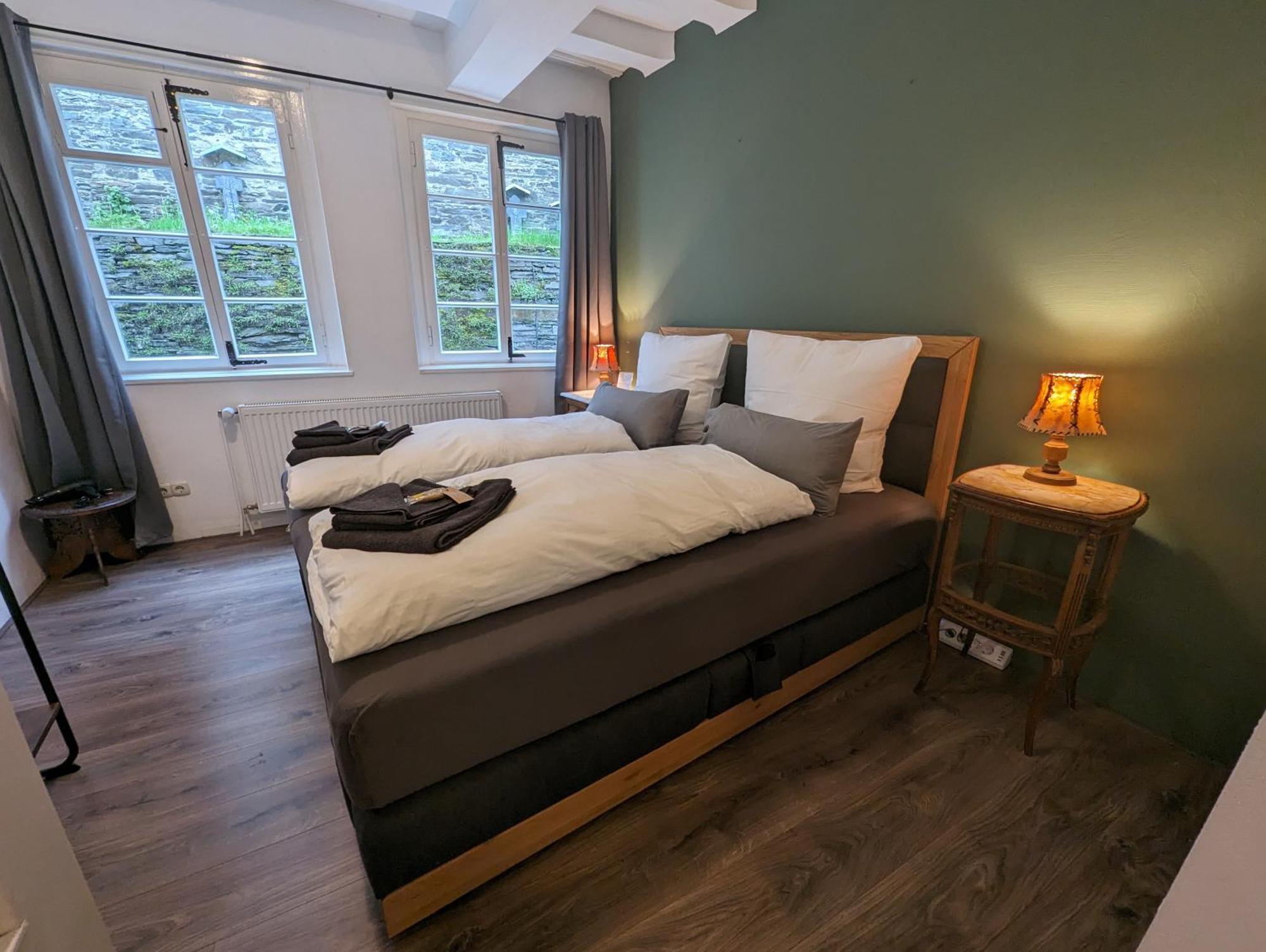 Residenz Vier Jahreszeiten Monschau Buitenkant foto